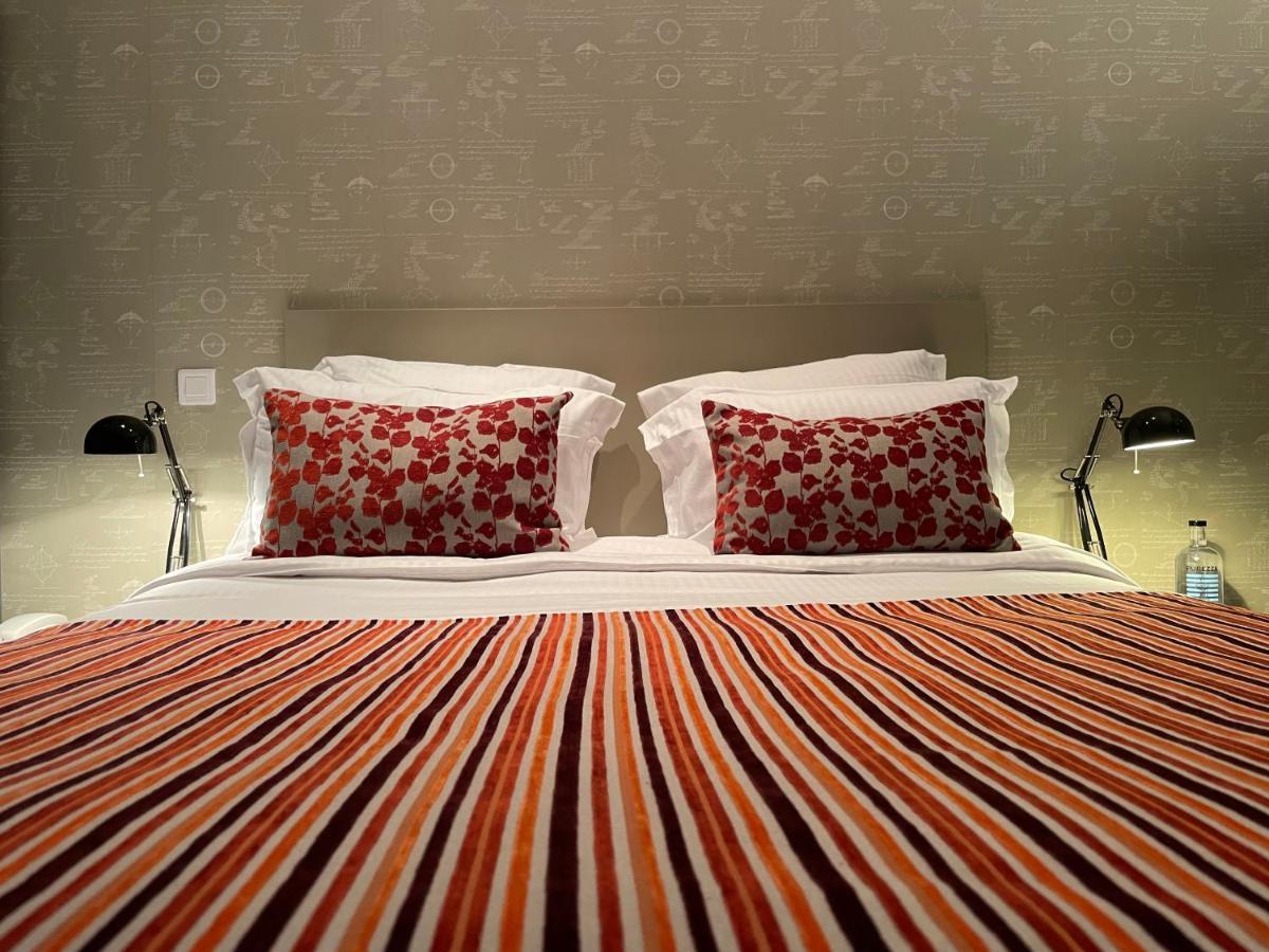 Le Nouvel Hotel Oyonnax Esterno foto